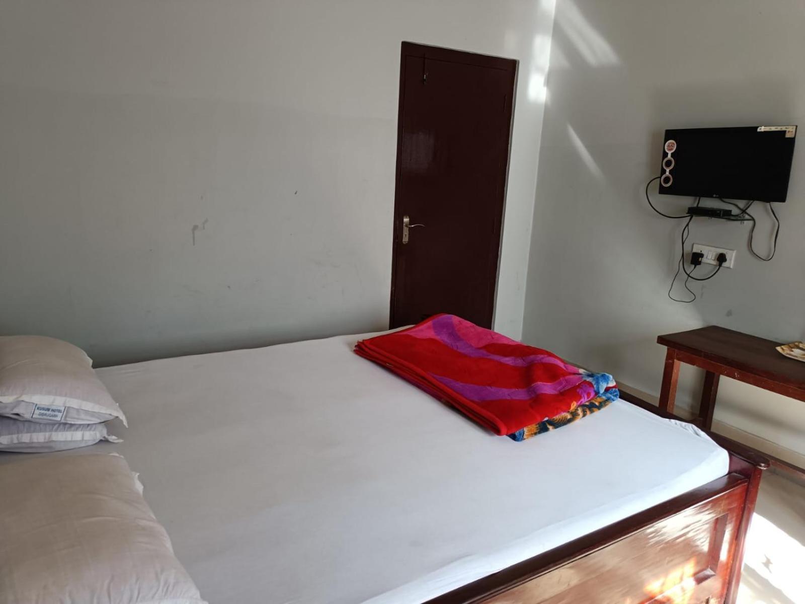 Kusum Hotel Dibrugarh Exterior photo